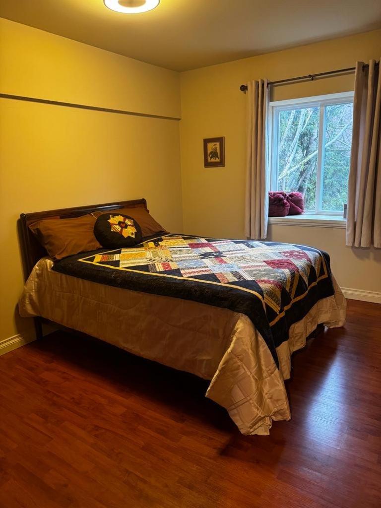 Shoreside Private Room Sechelt Buitenkant foto