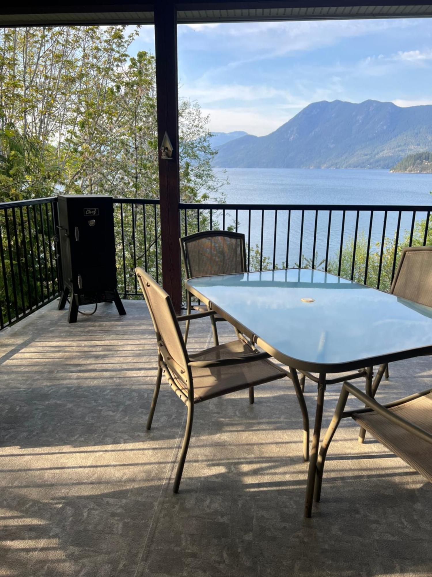 Shoreside Private Room Sechelt Buitenkant foto